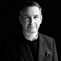 Дрис Ван Нотен